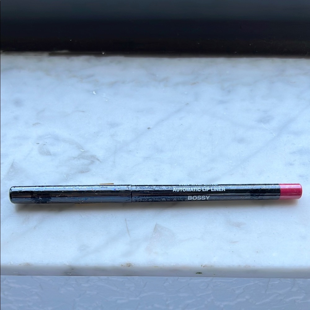 BOSSY Automatic Lip Liner - Pink